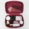 PU Leder Make -up Organizer Hülle mit Griff und Taschen tragbarer Make -up -Bürstenorganisator wasserdichtes Fluffy für Frauen und Mädchen U3YZ#