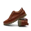 Walking Shoes Vintage Men's äkta läder Handgjorda Sewing Man Lace Up Sneakers Low Upper Outdoor Sport Camping Fishing Fishing