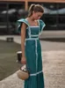 Винтажное клетчатое платье миди с летающими рукавами и плечами, элегантное платье с квадратным воротником и высокой талией, весеннее уличное женское платье 240315