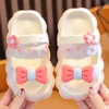 Summer Cute Girls Kapcieczki z Bowknot Kids Niepoślizgowe sandały plażowe Dzieci modne cukierki kolor klapki klapki soft sole eva flats 240322