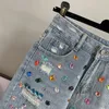 Jeans da donna Pantaloni a quarti di denim con diamanti multicolori per l'estate 2024 Moda donna blu larghi a vita alta