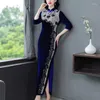 Casual Dresses 2024 Temperament Fashion Slanting Dress Classic Style Handbråkad sammet cheongsam Long Long