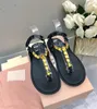 designer shoes women sandals flat bottom slippers flip flop diamond sandals comfortable slippers Thick rope sandals Beach flat sandals black outsole minimalist