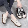 Scarpe Casual Moda Donna Primavera Autunno Classico Tinta Unita in Pelle PU Donna Sneakers Basse Bianche