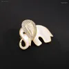Brooches 1PC Fashion Small Lucky Elephant Brooch Women And Men Unisex Pin Cute Animal Jewelry Gift Accessories