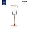 Weingläser Phnom Penh Kelchglas Gold Rose Metallsockel Roter Hornbecher