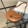 Kvällspåsar Brown Zero Wallet 2024 Trend Retro Women's Bag Fashion Versatile Shoulder Autumn/Winter Texture Crossbody Saddle