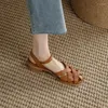 Casual Schoenen 2024 Sandalen Retro Vrouw Blok Hakken Pak Dames Beige Ademend Origineel Chunky Zomer Zwarte Meisjes Laag Gesloten Gladia