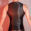 Silkeslen slät elastisk tät sexig herr tank top fitness rund nack ärmlös tee transparent straitjacket erotisk tunn ren väst 240321