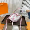 Luksusowy list do drukowania mini wiadro torba luksusowa designer crossbody torebki torebka damska skórzana torebka torebki re IAAF