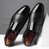 Chaussures habillées italiennes pour hommes en cuir verni marron sans lacet homme d'affaires formel Schoenen Heren Zapatos Oxford