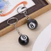 Porte-clés 1/2pcs mode créatif billard porte-clés petit numéro chanceux 8 table boule porte-clés 25mm résine bijoux cadeau pour hommes femmes