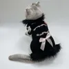 Marca designer roupas para cães vestuário clássico carta suéter com arco filhote de cachorro casacos quentes na jaqueta de inverno para menina cão gato gatinho chihuahua bulldog pug beagles a918