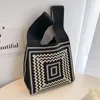 Fi Géométrique Modèle en tricot sac à main tricoré minimaliste Femmes coréennes mini-nœuds Sac de boutique réutilisable Sacs R88P #