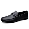 Scarpe casual da uomo in vera pelle mocassini da uomo mocassini traspiranti slip on neri da guida morbidi