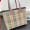 Fashion Bag Tote Frauenbeutel Luxusdesigner Nylon Klassiker gegnerischem Muster Lederdruck große Einkaufstasche Handtasche keine Schachtel