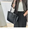 Mulheres novo estilo simples sacola com zíper designer de luxo grande capacidade bolsas e bolsas femininas para trabalho cor sólida couro 710n #