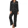 Vêtements de nuit pour femmes Pyjamas d'Halloween effrayants Femmes Fantômes et citrouilles Kawaii Manches longues 2 pièces Ensembles de pyjama imprimés à col en V esthétique