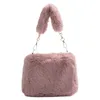 Sacos de ombro feminino bolsa de pelúcia casual fuzzy crossbody saco versátil fofo macio bonito outono inverno bolsa feminina