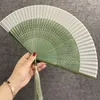 Estatuetas decorativas antiguidade ventilador dobrável portátil hanfu cheongsam mão combinando elegante retro escultura cor pura ventilador dança po adereços