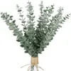 装飾的な花人工デイジー10 pcsの葉の茎の偽の緑の装飾の枝は、花のために本物であり、