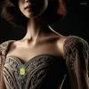 Brosches Luxury Crystal Pineapple Brooch Fruch Fruw Ladies Corsage Alloy Medallion For Banket Party Suit Coat Accessories