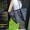 FI stor kapacitet handväska mesh ihålig design strand resepaket för kvinnor enkel axel väska kvinnliga shoppare totes 08gj#