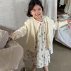 La nouvelle robe pure montre un style chinois mignon