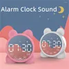 Bordklockor Trådlös Bluetooth -högtalare Mirror Sound Box Desktop Alarm Clock Subwoofer Music Player TF Card Mini för all telefon