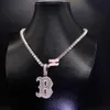 2022 Ny designbrev B Pendant Real Solid Gold Iced Out Hip Hop Baguette/Emerald Lab Diamond Moissanite Inledande halsband