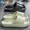 Thuis Schoenen Leuke Thuis Slippers Cloud Vrouw Beer Zomer Strand Slides Indoor Zachte Zool Antislip Eva Sandalen Mannen mannelijke Slippers Douche Schoenen Y240401