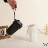 Bouteilles d'eau Haute esthétique Cola Tasse à café octogonale Vide Simple Corde de levage Portable monté sur voiture Mesureurs de température intelligents