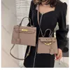 Worka damska nowa moda na jedno ramię w torbie crossbody wypoczynek w torbie crossbody metalowy pasek