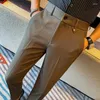 Abiti da uomo Pantaloni da completo Abbigliamento di lusso coreano di alta qualità Abbigliamento formale da lavoro Pantaloni da uomo Tutti abbinabili Abito casual slim fit 38