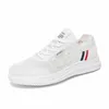 Scarpe casual 2024 Estate Uomo Mesh traspirante Leggero Sport quotidiano Corsa Grande 46