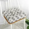 Coussin / oreiller décoratif coussin carré épais coussin de chaise confortable coussin de hanche pour la salle à manger canapé animal motif de fleurs animales 40x40 50x50cm y240401