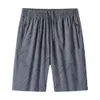 Shorts de grife estão vendendo bem.Shorts masculino verão tendência gelo seda secagem rápida elástica fina capris grandes calças de praia