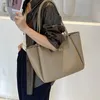 donne nuovo stile semplice tote bag cerniera design di lusso borse e borsette di grande capacità donne per lavoro in pelle tinta unita 710N #