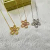 Varumärkesinigeralitet Högversion Van Sunflower Halsband med fulla diamant ihåliga stora blommor Enkla och kapabla 18K Rose Gold Five Petal Flower Jewelry