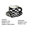 Tasse à café et soucoupe en damier peintes à la main, service à thé personnalisé en céramique sous glaçure, micro-ondes, lave-vaisselle, cadeaux mignons 240328