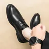 Casual Shoes Male Oxford 2024 Versatile Business Classic Mens Leather Lightweight Groom Footwear