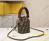 Designer handbag bucket handbag purse fashion leather brown plaid shoulder bag luxury classic plaid shoulder bag