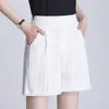 I pantaloncini firmati stanno vendendo bene a righe per la versione coreana estiva da donna Pantaloni bianchi a vita alta comodi sottili casual 0qsj