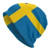 Basker svenska flagghattar mode vintage goth höst vinter mössa mössa unisex män kvinnors kvinnliga vår varma huvud wrap bonnet stickad hatt