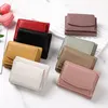 Trójkrotnie kobiety Krótki portfel Mey Coin Tourse Card Holder Mini Cute Clugle Samią Solid Kolor Pu Skórzana torba na zamek błyskawiczny W62R#