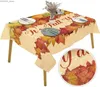 Tischdecke Herbst Thanksgiving Kürbisse Blätter Rechteckige Tischdecken Urlaub Party Dekor Wasserdichte Tischdecke für Küchentischdekoration Y240401
