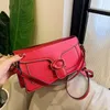 Torby Kolor uchwytu Crossbody Designer Mały górna jasna skórzana torebka Y2K Square Messenger Worka Torebka 24ss Prezent Dnia Matki 520