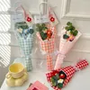 Dekorativa blommor Packing Bouquet Cartoon Tyg Wrapped Flowentine Day Xmas Teacher's Gift