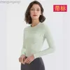 Desginer Bras Lululemmon Same strahlt eine schlankmachende Slim-Fit-Passform mit rundem Ausschnitt und einem Cross-Cut-Lauf-Pilates-Übungs-Yoga-Top 24SS aus