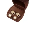 Designer lettre Stud boucle d'oreille femmes mode cerceau bijoux métal V boucle d'oreille Asffvcx très bon